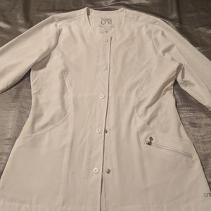 White lab coat size: XS
